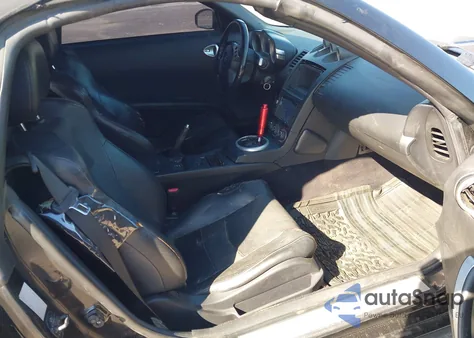 2005 Nissan 350Z Touring z USA, uszkodzony, nr VIN JN1AZ36A25M755326